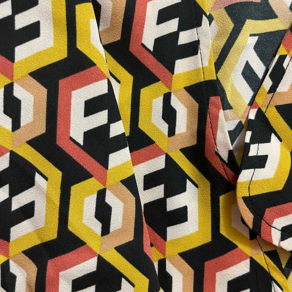 Retro Print Front Tie Blouse - 3X - Picture 3 of 3